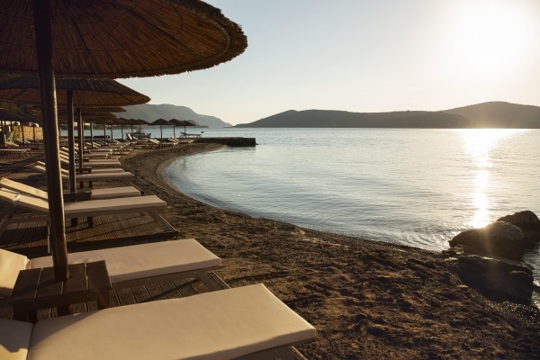 DOMES AULUS ELOUNDA, CURIO COLLECTION BY HILTON *****